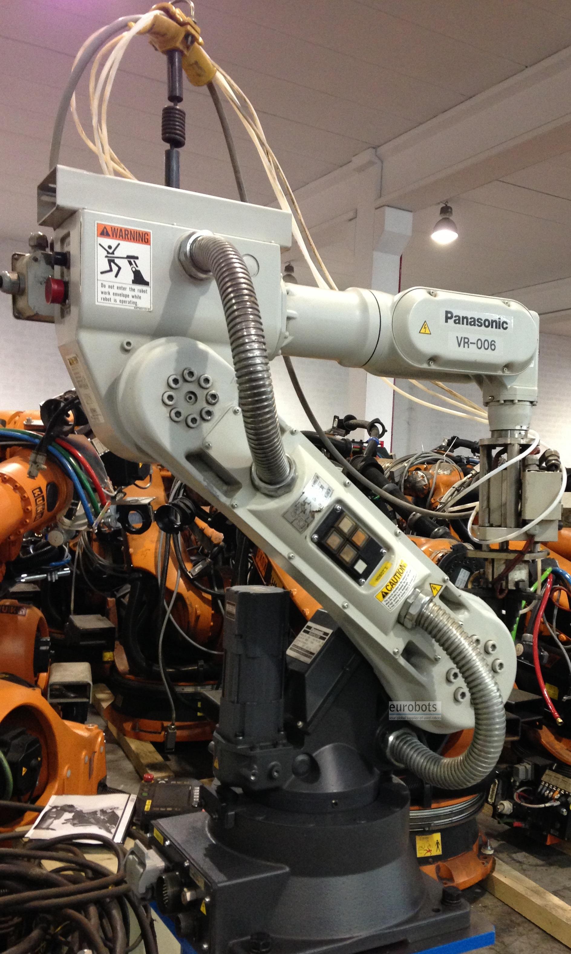 second hand robots used cutting VR006 robot |